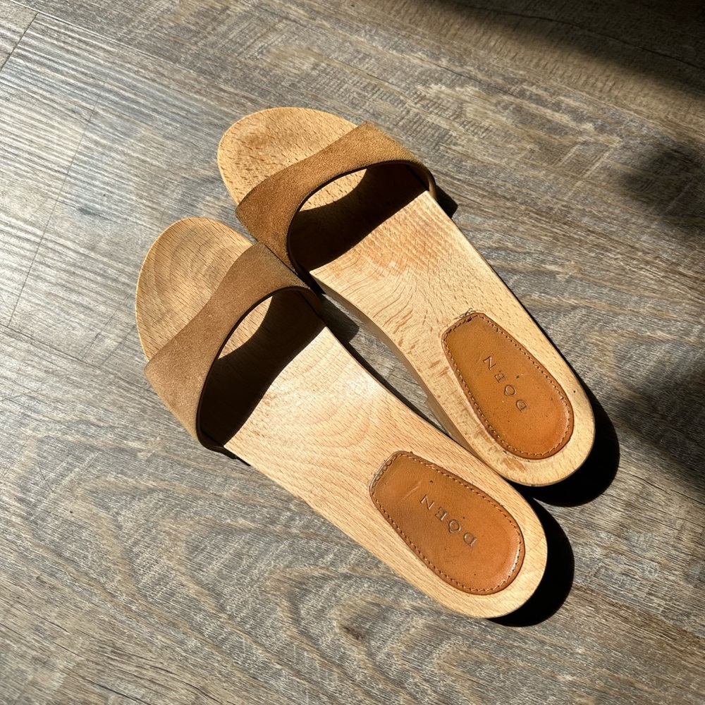 Doen Clog Sandals Suede Wood Tan Camel